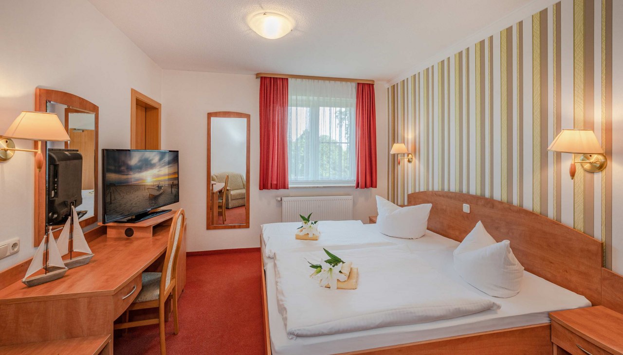 Doppelzimmer, &copy; Hauseigne Bilder