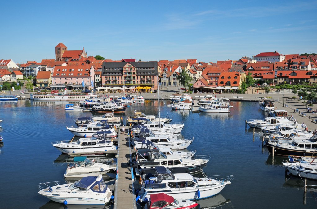 Waren (M&uuml;ritz) Stadthafen, &copy; Heidi Goerlt