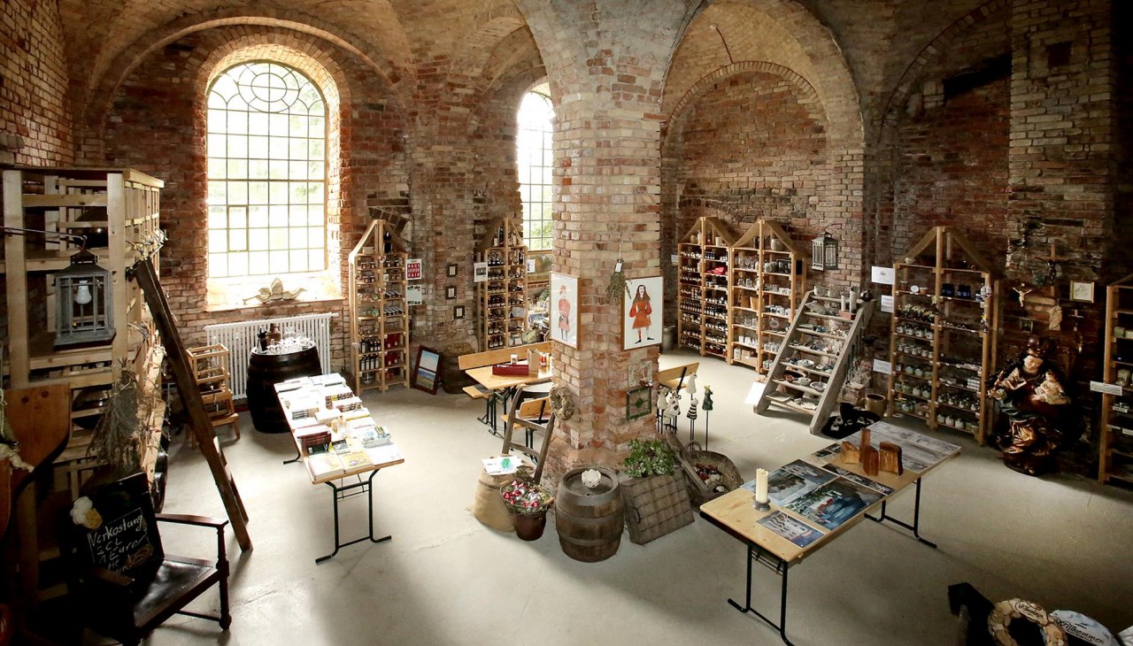 Blick in den Klosterladen, © Darguner Klostervogt Hartwig Blick in den Klosterladen, © Darguner Klostervogt Hartwig