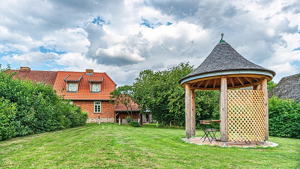 Viel Platz f&uuml;r Tr&auml;ume im gro&szlig;z&uuml;gigen Gartenbereich. // &copy; Rudi's Kate