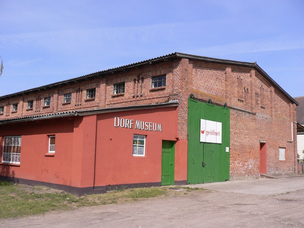 Der Speicher in der Chausseestraße. // © H.Koch / Dorf Museum Lohmen Der Speicher in der Chausseestraße. // © H.Koch / Dorf Museum Lohmen