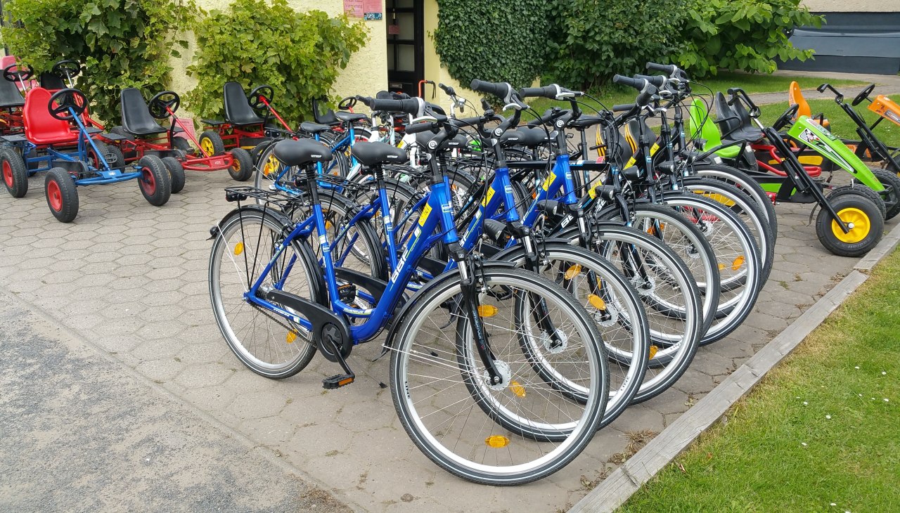 Fahrrad-Verleih-Station, Wendhofer Str. 26, 17213 G&ouml;hren-Lebbin, &copy; FSV GbR