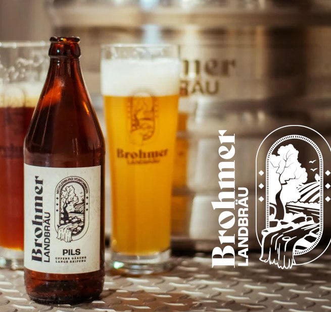 Brohmer Landbräu Bier, selbstgebrautes Bier in Schloss Rattey. // © Brohmer Landbräu, Inselmühle Usedom GmbH Brohmer Landbräu Bier, selbstgebrautes Bier in Schloss Rattey. // © Brohmer Landbräu, Inselmühle Usedom GmbH