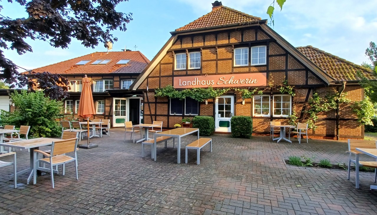 Außenansicht, © Landhaus Schwerin Außenansicht, © Landhaus Schwerin