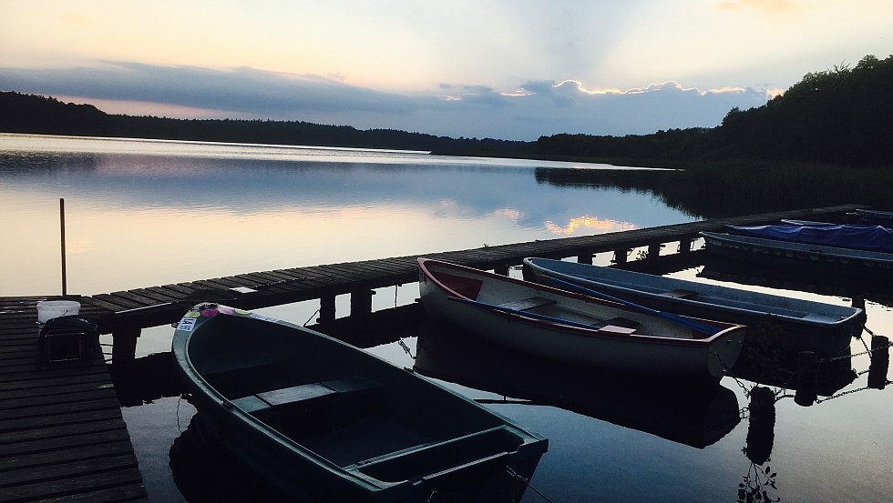 Hauseigener Bootssteg am Schaalsee., © Daniel Wicklein Hauseigener Bootssteg am Schaalsee., © Daniel Wicklein