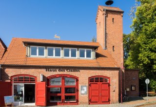 Das "Haus des Gastes" Warin ist am Marktplatz direkt neben dem "Haus der Zukunft" zu finden. // &copy; Frank Burger