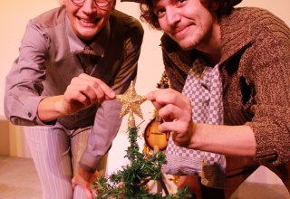 Weihnachtliches Stalltheater für die ganze Familie // © Theaterwerft Weihnachtliches Stalltheater für die ganze Familie // © Theaterwerft
