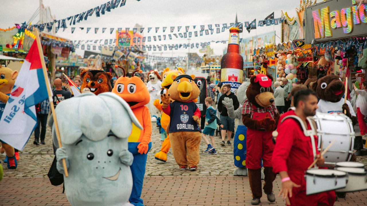 &copy; TZRW, ganscool.media