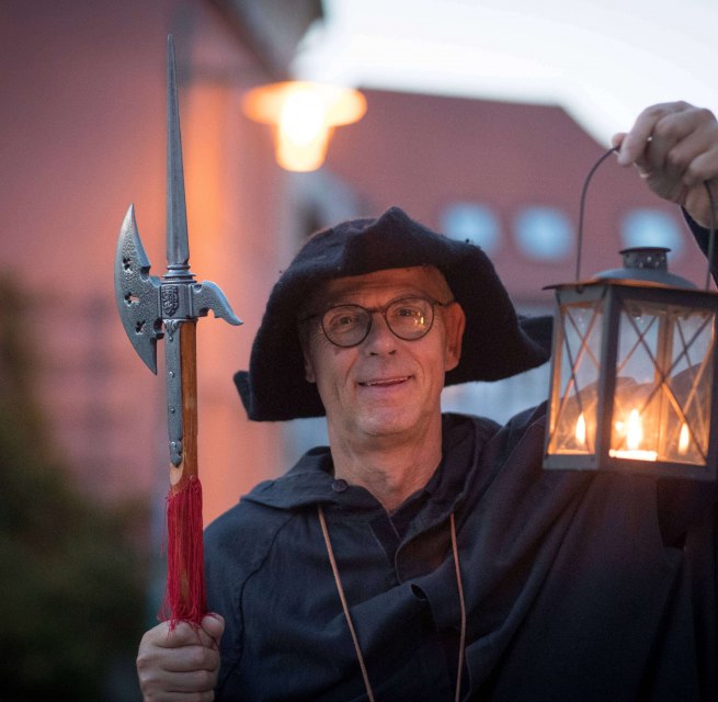 Nachtw&auml;chterf&uuml;hrung durch G&uuml;strow, &copy; Daniel Stohl