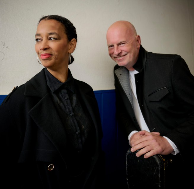 Friend N Fellow „Dieses deutsche Duo zaubert die Klangfülle einer ganzen Band.“ // © Walther LeKon Friend N Fellow „Dieses deutsche Duo zaubert die Klangfülle einer ganzen Band.“ // © Walther LeKon