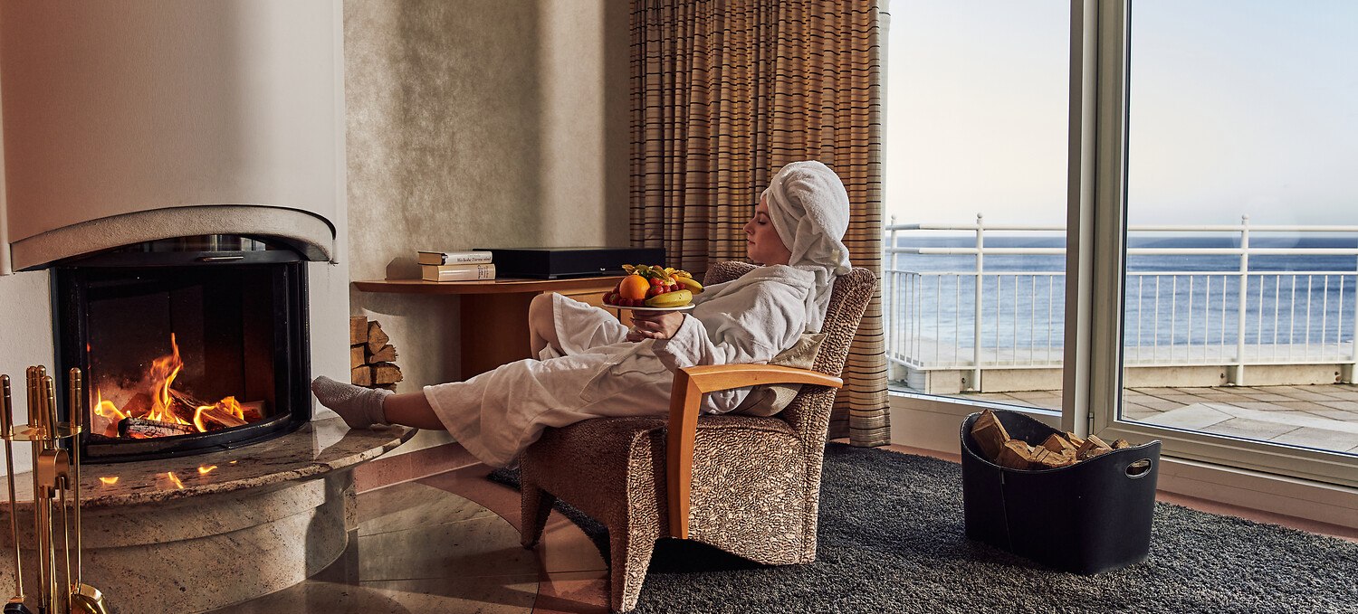 &copy; DSR Hotel Holding GmbH