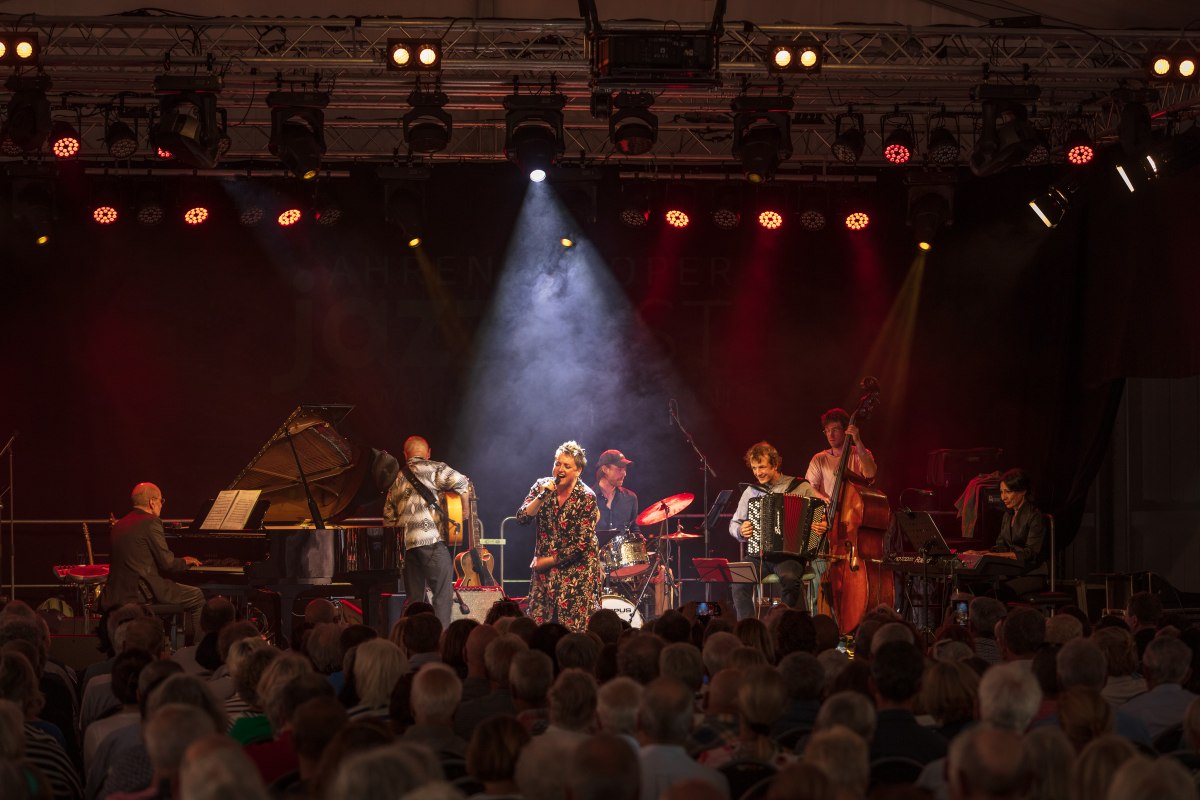 &copy; ostsee-kuestenbilder.de