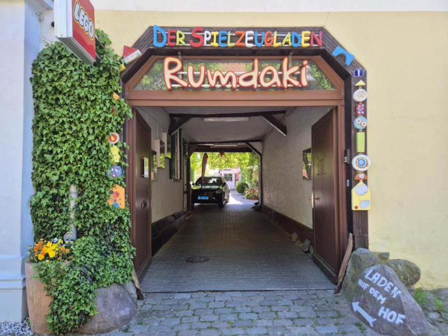 Spielzeugladen Rumdaki, © Gina Schulenberg Spielzeugladen Rumdaki, © Gina Schulenberg