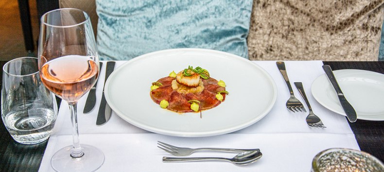 Restaurant Martinus Menü 2026 // © Van der Valk Golfhotel Serrahn Restaurant Martinus Menü 2026 // © Van der Valk Golfhotel Serrahn