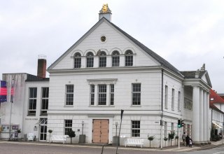 Het classicistische theater van de stad Putbus. // © Tourismuszentrale Rügen Het classicistische theater van de stad Putbus. // © Tourismuszentrale Rügen