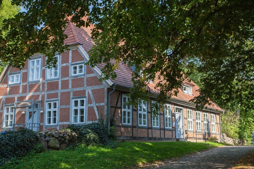 Das Pfarrhaus in der Poststra&szlig;e in Baumgarten. // &copy; Frank Burger