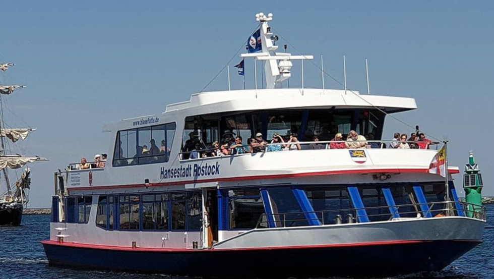 Hafenrundfahrt©Blaue Flotte, © Blaue Flotte Hafenrundfahrt©Blaue Flotte, © Blaue Flotte