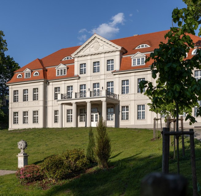 Schlosshotel Neustrelitz // &copy; Schloss Neustrelitz / Bianka Pogadl