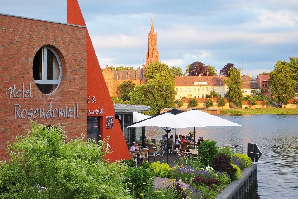 Momenten vol plezier in de schilderachtige omgeving van Malchow // © Hotel Rosendomizil, Malchow Momenten vol plezier in de schilderachtige omgeving van Malchow // © Hotel Rosendomizil, Malchow