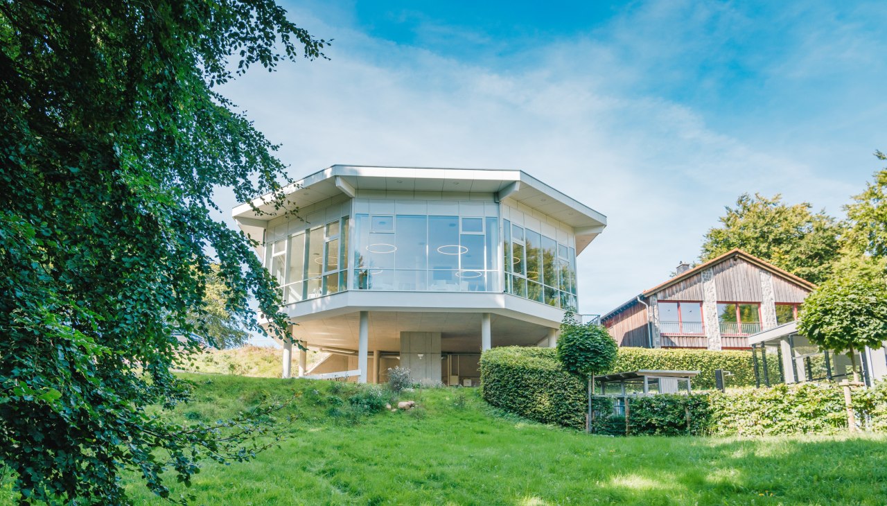 Verglaster Veranstaltungssaal Oktagon Schloss Ranzow, &copy; Schloss Ranzow / FotoArt Mirko Boy