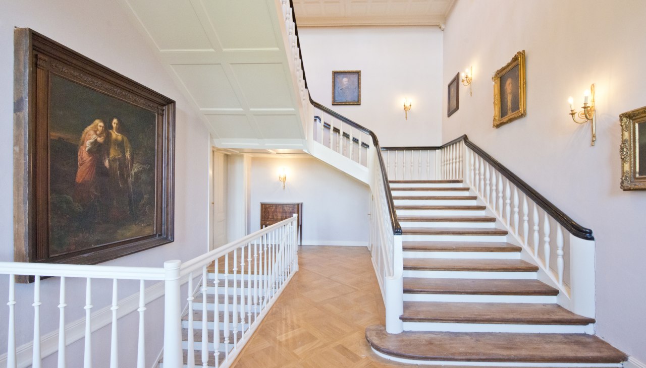 Treppe und Foyer im Schloss Retzow, © DOMUSImages Treppe und Foyer im Schloss Retzow, © DOMUSImages