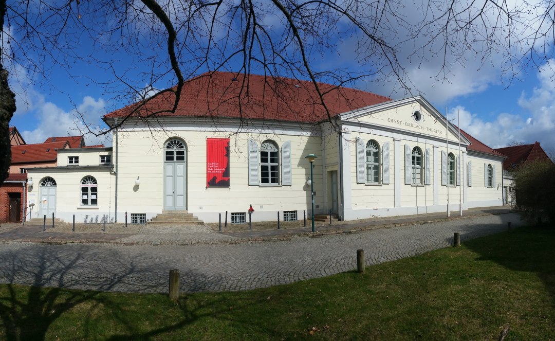 Ernst-Barlach-Theater in Güstrow, © Steffen Goitzsche Ernst-Barlach-Theater in Güstrow, © Steffen Goitzsche
