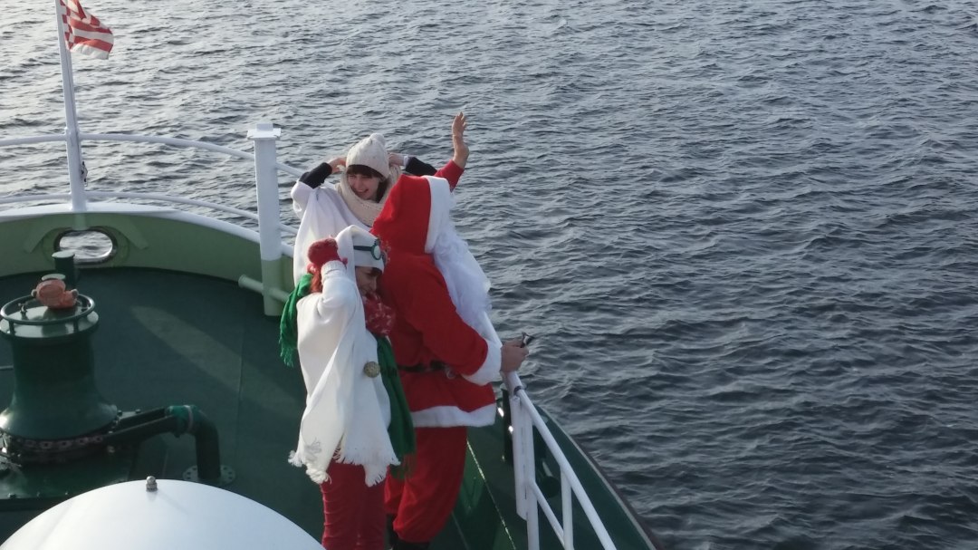 weihnachtliche-bescherung3, © TZRW weihnachtliche-bescherung3, © TZRW