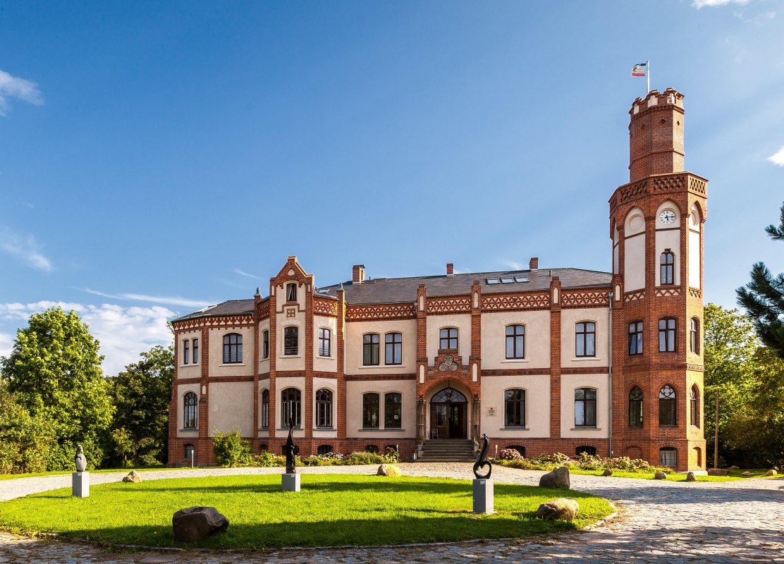 Schloss Gamehl // © www.domusimages.com Alexander Rudolph Schloss Gamehl // © www.domusimages.com Alexander Rudolph