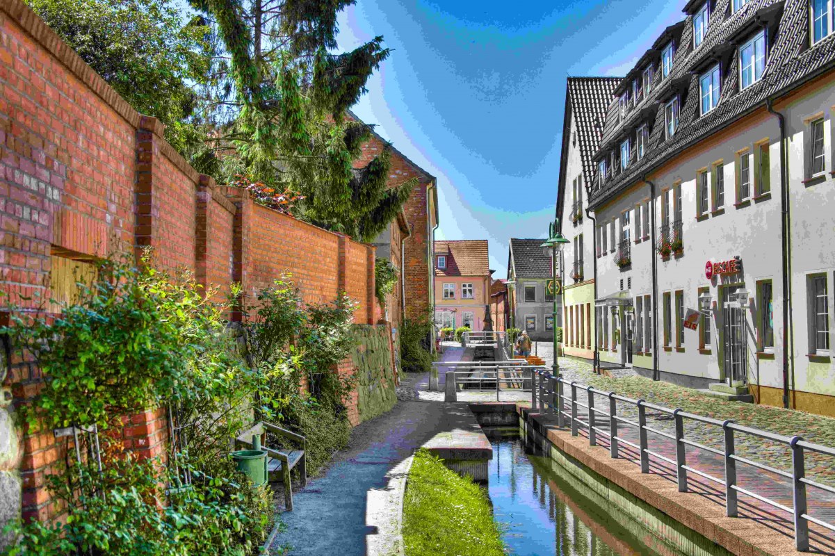 Hotel am Markt -Aussenansicht // &copy; Baltic Media / Tacke Privathotels GmbH