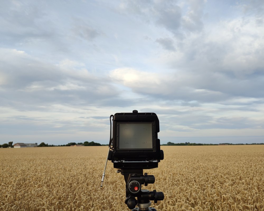 Van smartphones en digitale camera's tot analoge grootformaatcamera's - wij laten je zien hoe je sfeervolle en professionele foto's maakt. // &copy; Fotoschule Greifswald