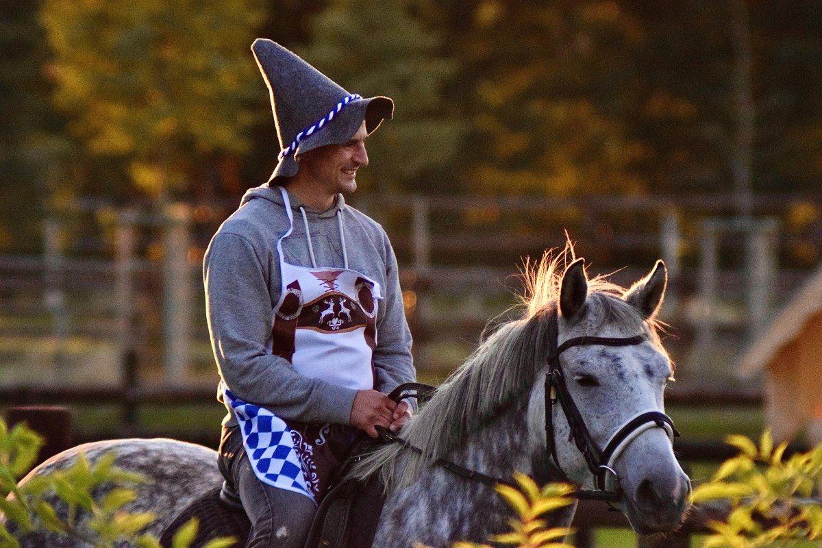 Oktoberfeest Amber Ruiters Hirschburg // &copy; DE