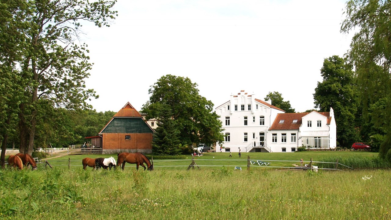 &copy; Gutshaus Gramkow