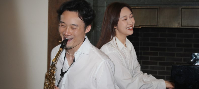Duo Laterne; Zihao Wang, Xintian Zhu (v.l.n.r.) // © Xi Chen Duo Laterne; Zihao Wang, Xintian Zhu (v.l.n.r.) // © Xi Chen