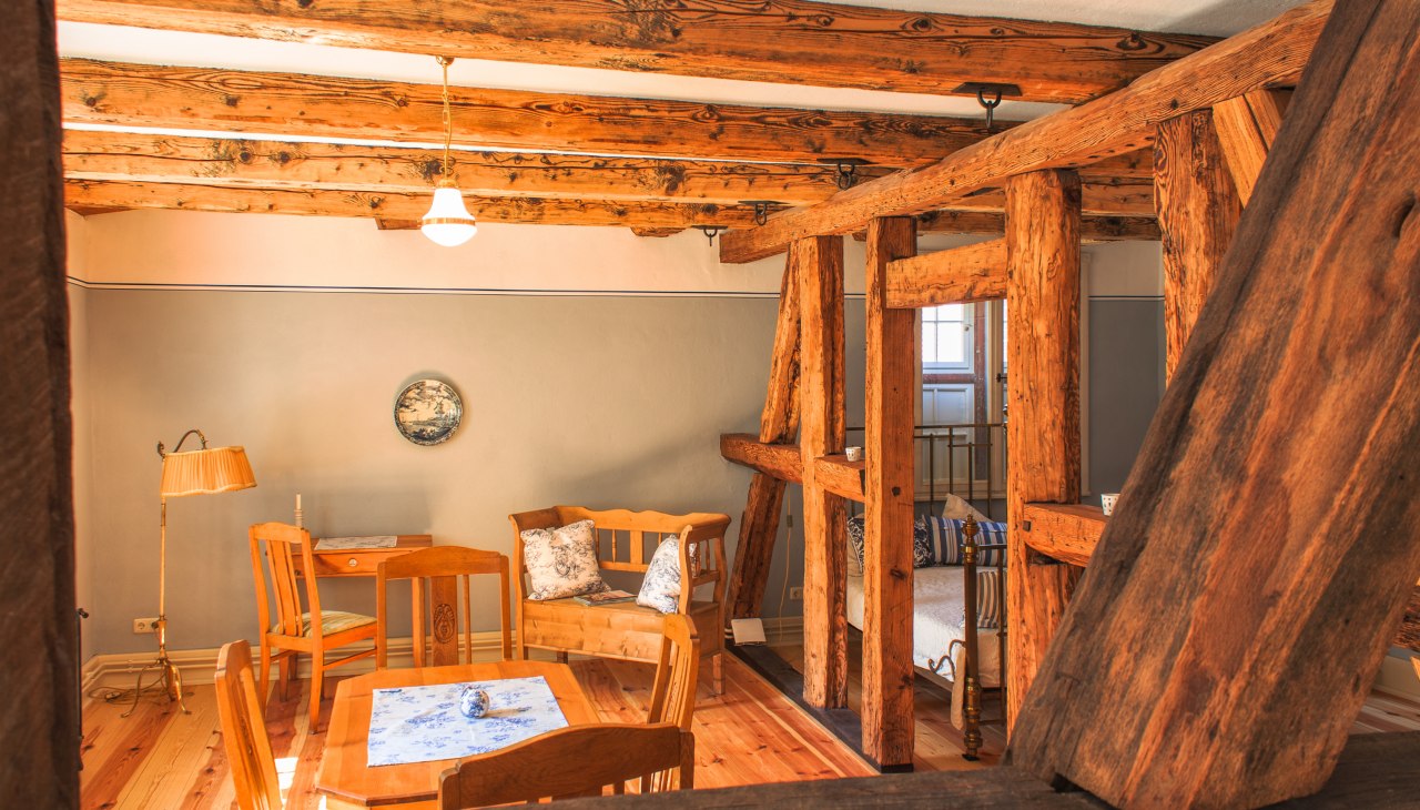 Wohnstube der Friesenwohnung im Gutshaus Below, © DOMUSImages Wohnstube der Friesenwohnung im Gutshaus Below, © DOMUSImages