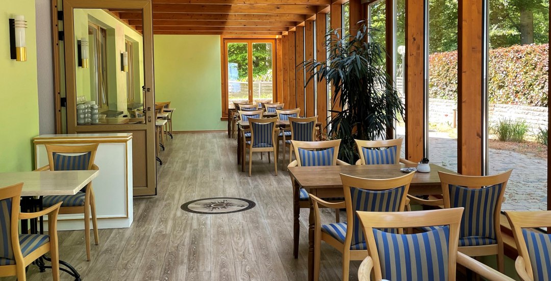 Restaurant mit Wintergarten, © Hudewald Restaurant mit Wintergarten, © Hudewald