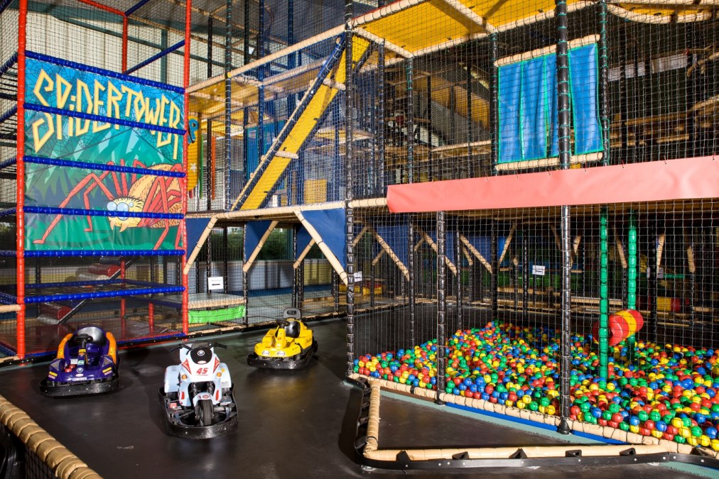 Hüpfburgen, Bällebad, Karts und mehr, © Antje Viergutz Hüpfburgen, Bällebad, Karts und mehr, © Antje Viergutz