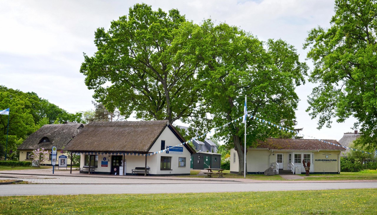 Die Kurverwaltung im Erholungs Born am Darß., © Sten Britt Die Kurverwaltung im Erholungs Born am Darß., © Sten Britt