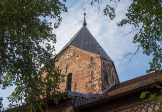 Blick auf den Turm der Kirche, © Frank Burger Blick auf den Turm der Kirche, © Frank Burger