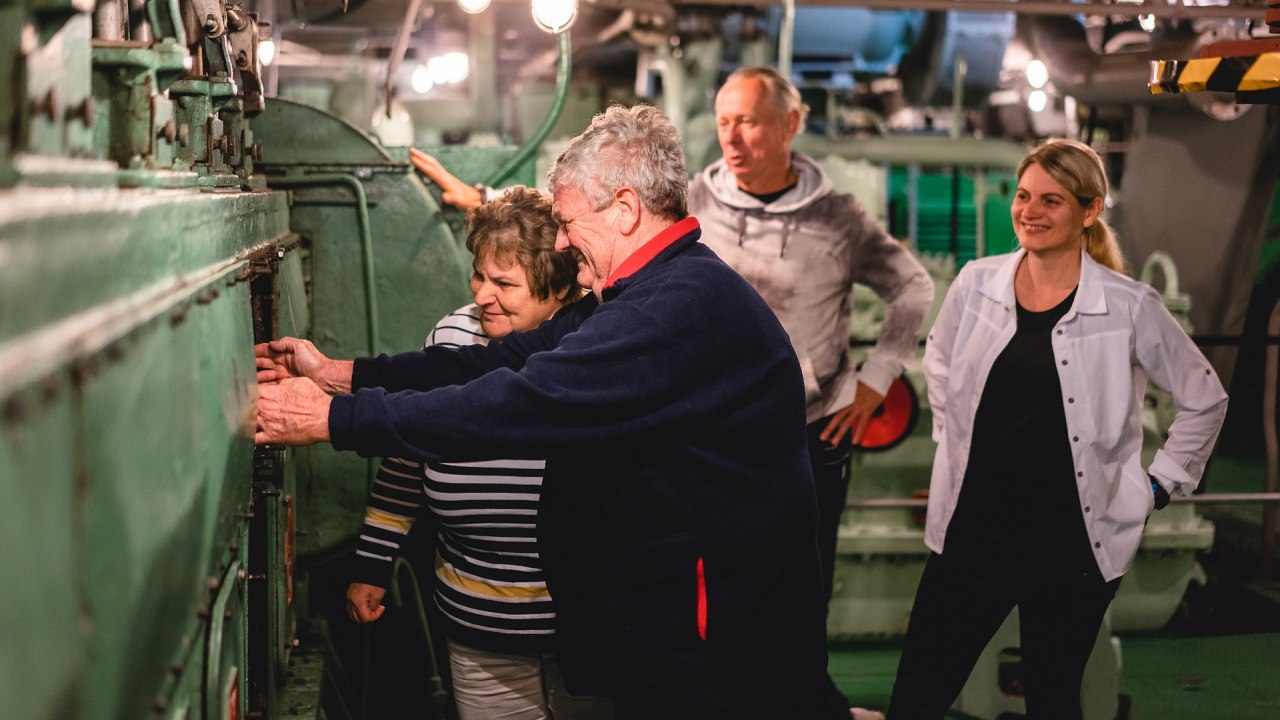 Alte Technik zum Anfassen im Traditionsschiff // &copy; Eric Gro&szlig;
