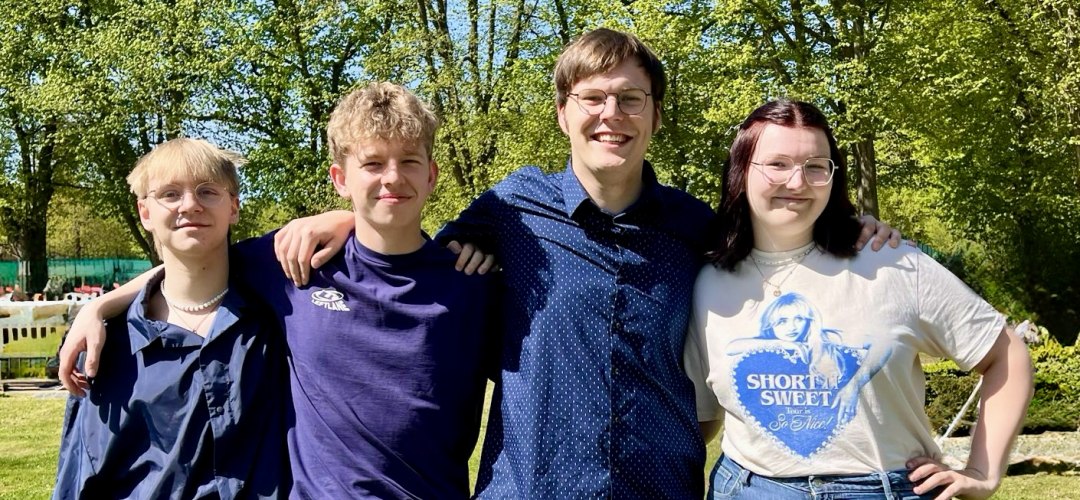 Nep Tunes, © Nep Tunes