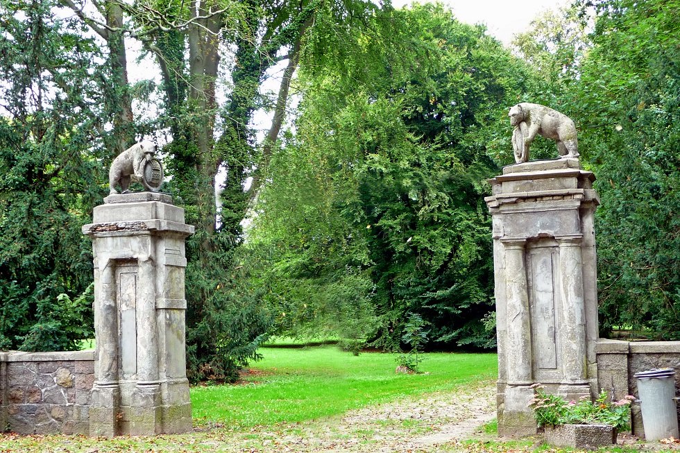 Parkgelände- Eingang, © Sabrina Wittkopf-Schade Parkgelände- Eingang, © Sabrina Wittkopf-Schade