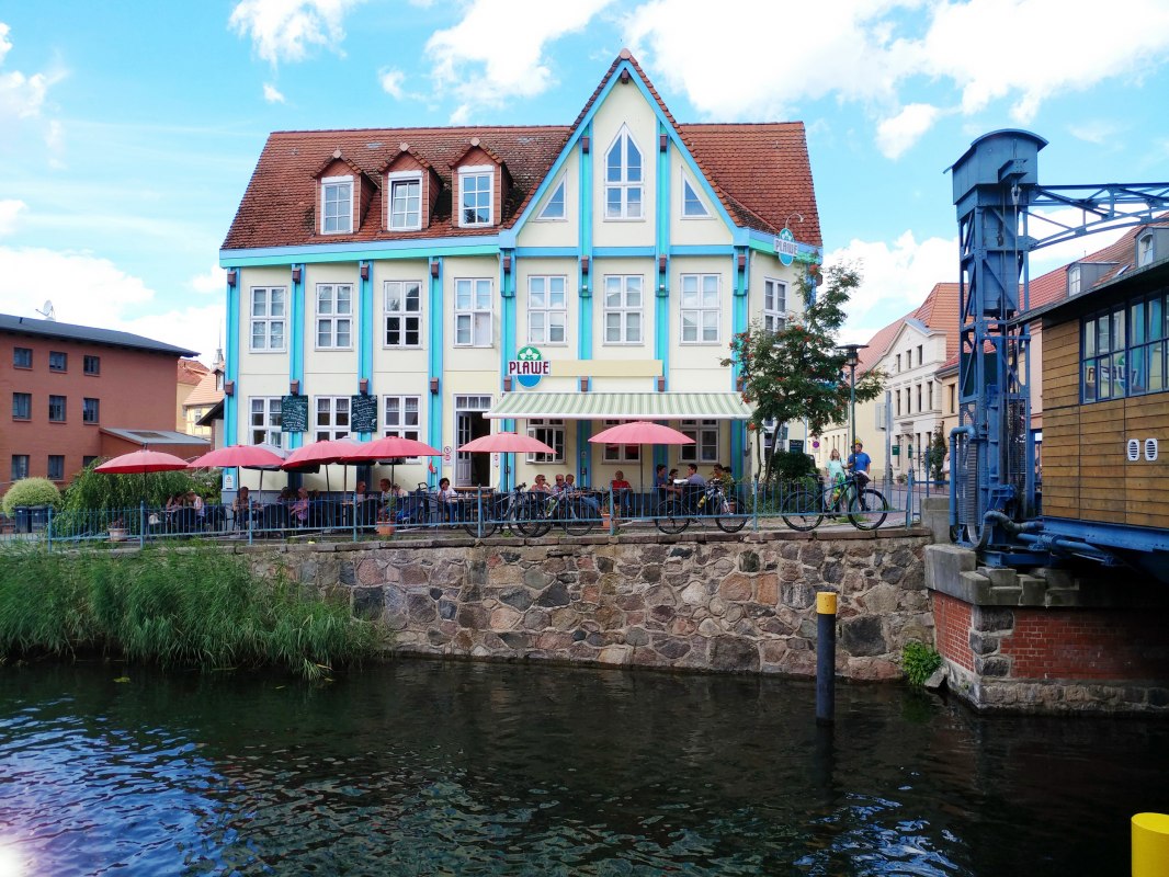 Plawe_aussen, &copy; Plawe.org