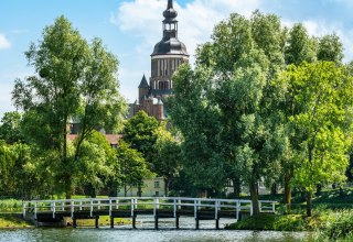 &copy; TMV / Tiemann