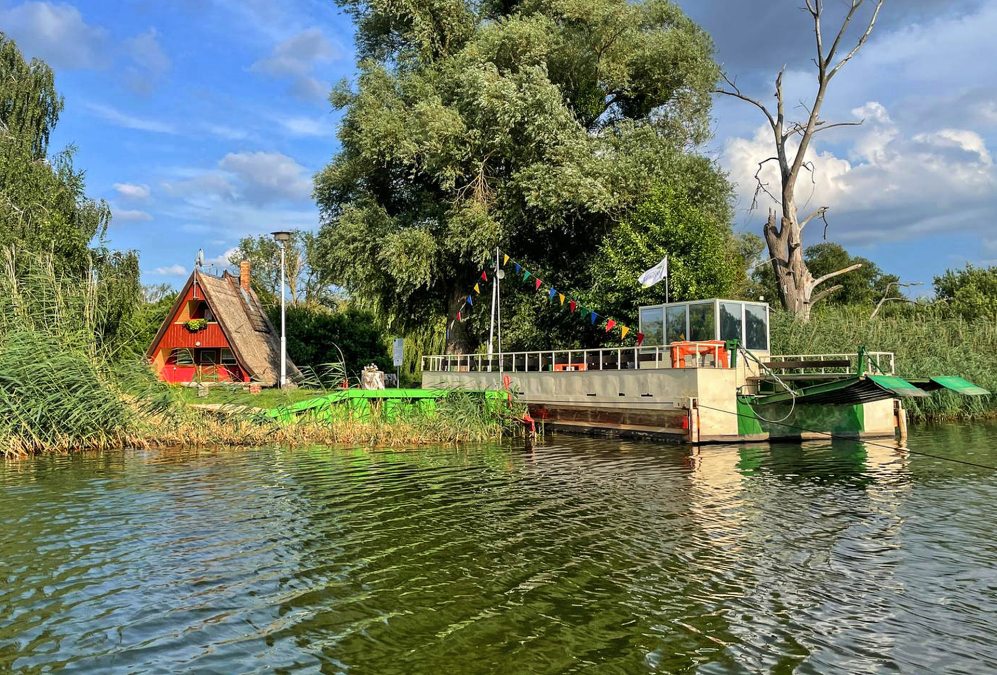 Burgwallinsel und F&auml;hre Teterow, &copy; TMV/Gohlke