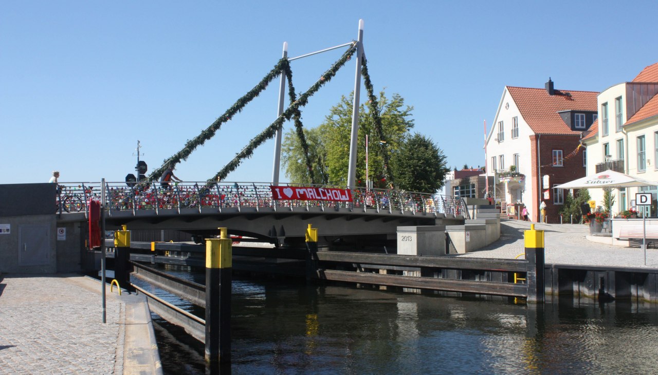Drehbrücke Inselstadt Malchow, © Thomas Neske Drehbrücke Inselstadt Malchow, © Thomas Neske