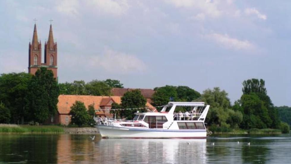 Mit der MS Condor in See stechen // © Inselhotel Dobbertin/Kapitän Müller Mit der MS Condor in See stechen // © Inselhotel Dobbertin/Kapitän Müller