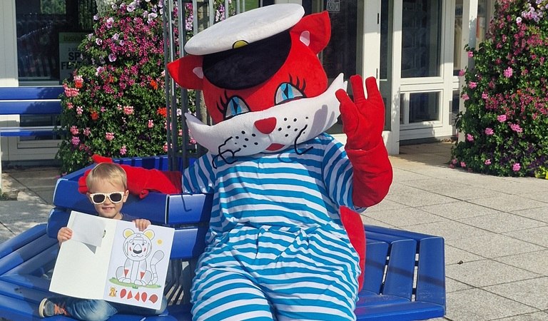 Maskottchen-Besuch: Fiete ist da!, &copy; 335176383015101