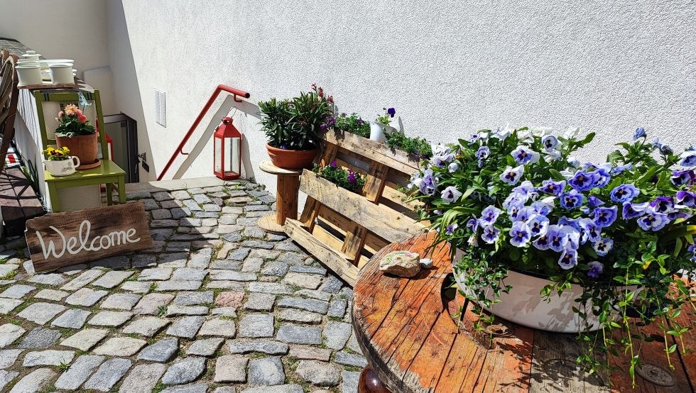 Eingang zur Werkstatt, © Katharina Faust Eingang zur Werkstatt, © Katharina Faust