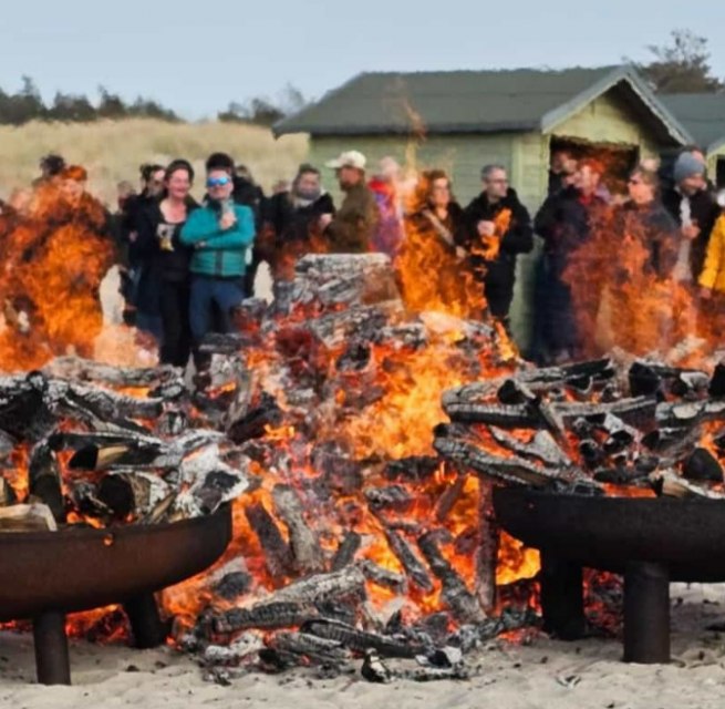 © Osterfeuer_Ostseebad Dierhagen1.jpg