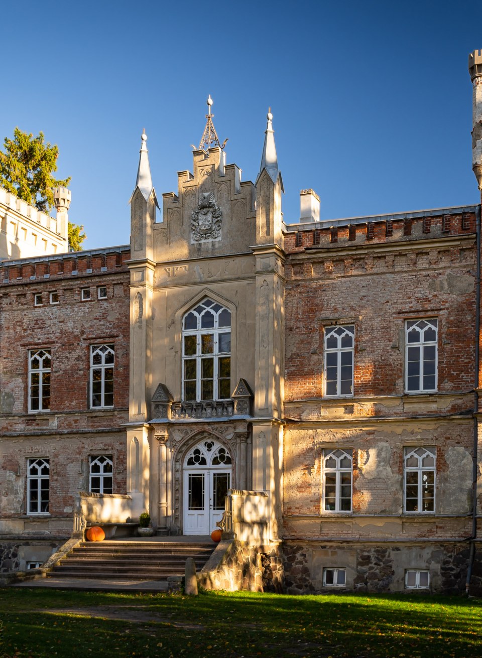 Ein Blick auf das Herrenhaus Vogelsang // © DOMUSimages/Alexander Rudolph Ein Blick auf das Herrenhaus Vogelsang // © DOMUSimages/Alexander Rudolph